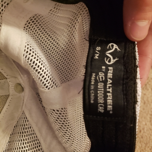 Hat - Picture 5 of 5